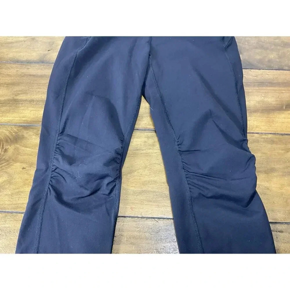 Duluth Trading Pants Womens Black ruched Knee Workout Yoga Leggings Size Small - Picture 6 of 9